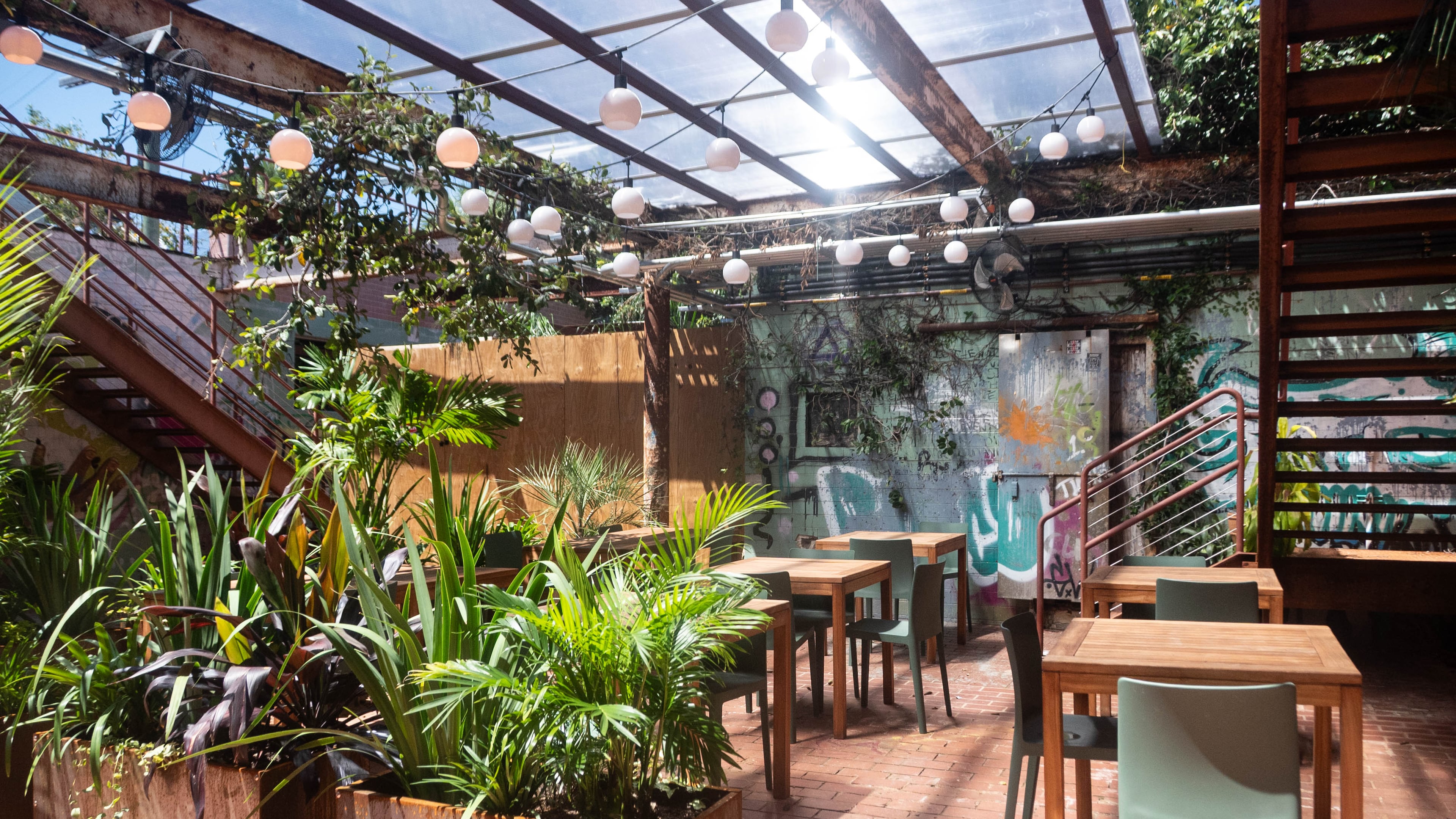 Best New Savannah Restaurants 2026: Where to Eat in the Historic District & Beyond