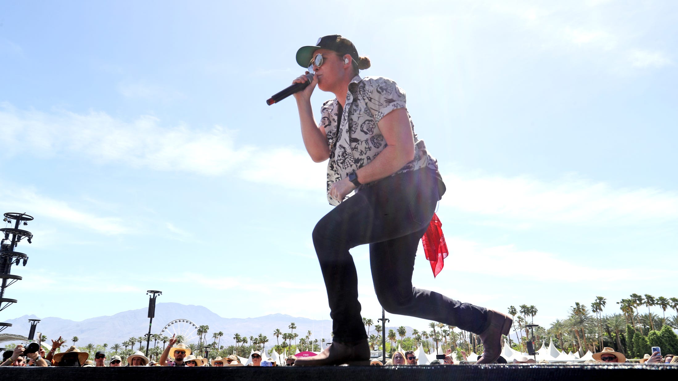 Lily Rose country artist live