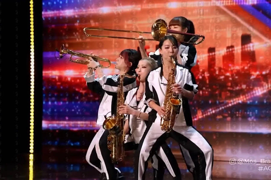 brass band live performance