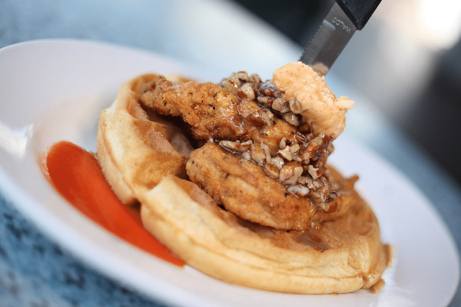 chicken and waffles brunch